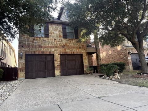 1316 Cog Hill Drive, Fort Worth