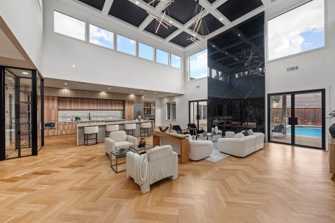 14140 Edgecrest Drive, Dallas