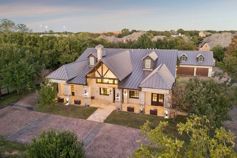 585 Shady Oaks Drive, Southlake, TX 76092 — photo 2