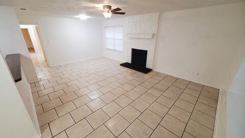 3427 Republic Drive, Forest Hill, TX 76140 — photo 2