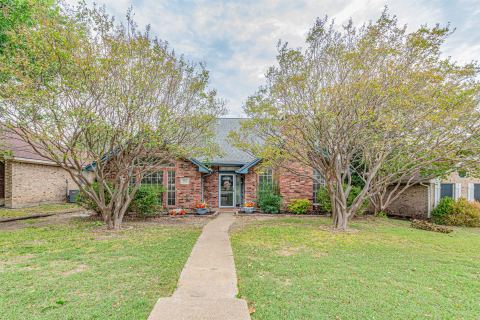 1321 Hall, Seagoville