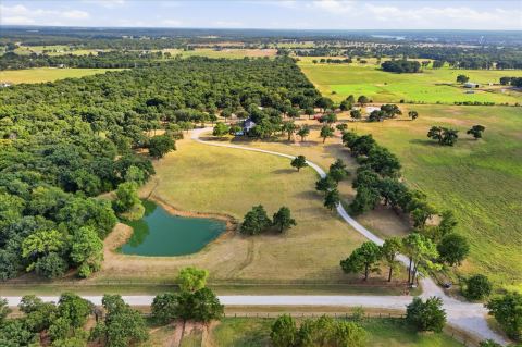 12 County Road 2114, Gainesville, TX 76240 — photo 2