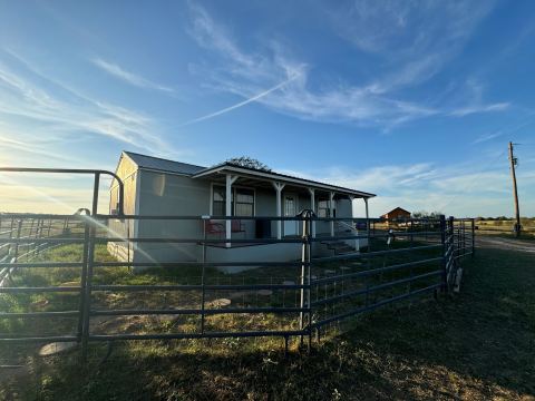 17380 Cr 163, Stephenville, TX 76401 — photo 2