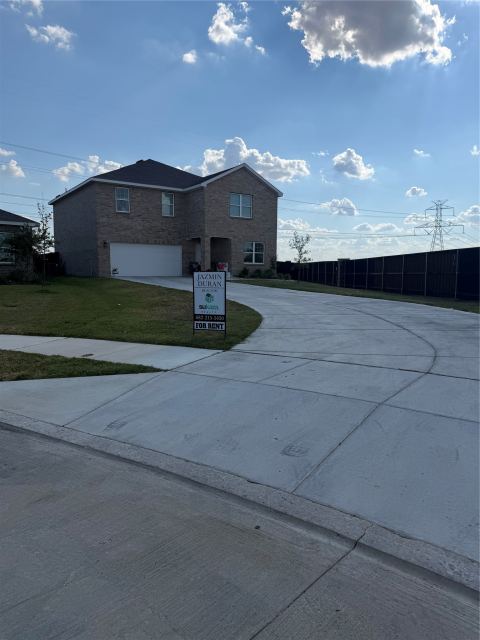 5677 Ladytown Lane, Fort Worth