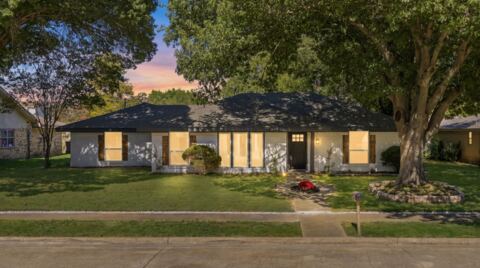 2118 Redondo Drive