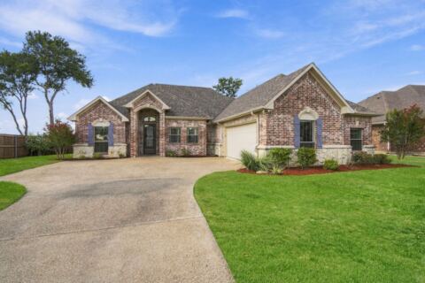 810 Woodcrest Drive, Ennis, TX 75119 — photo 3